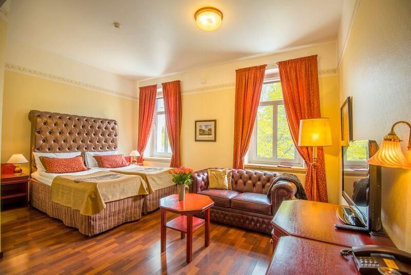 Hotel Astor Вааса Екстериор снимка